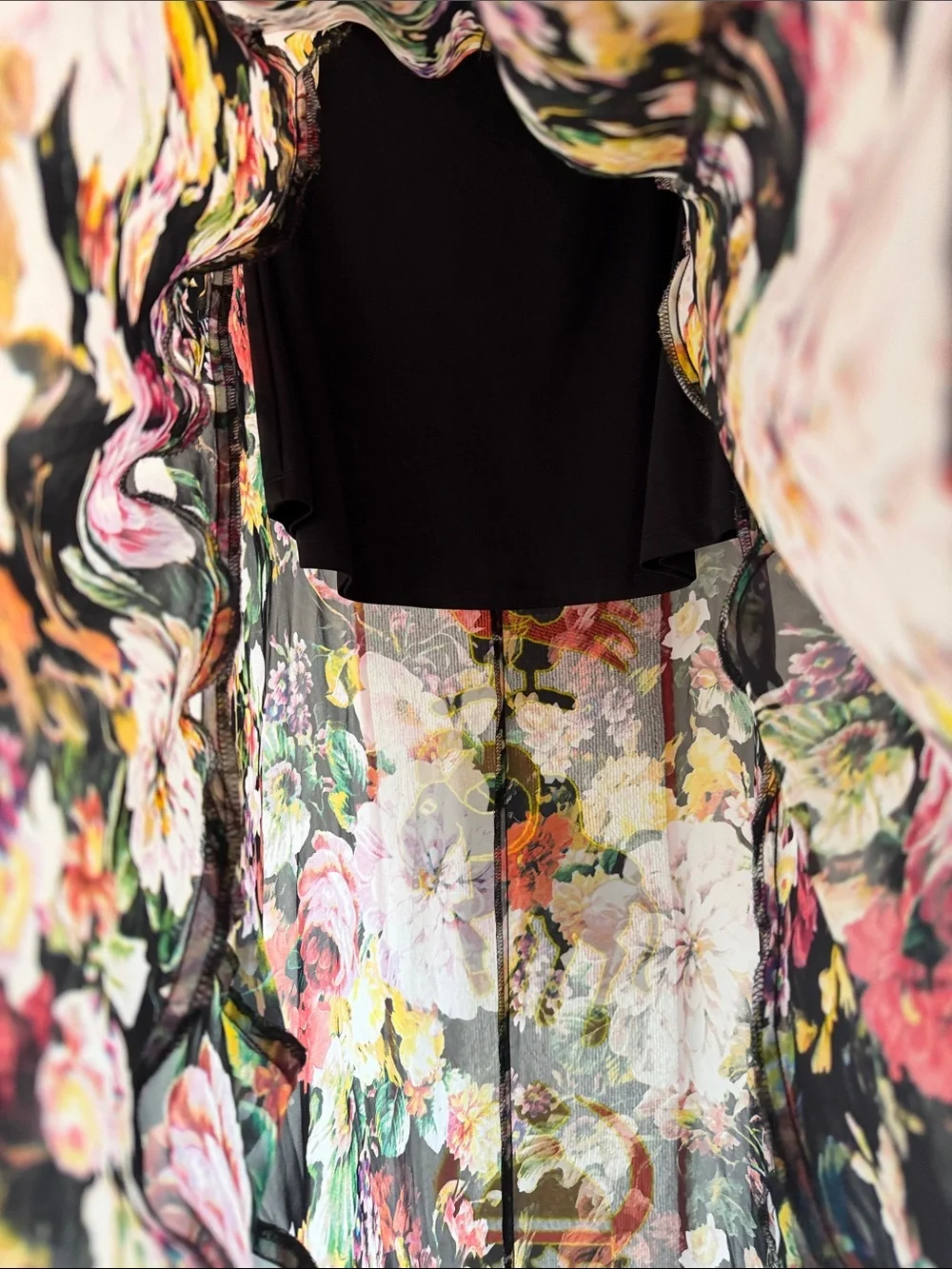 “SHOW US YOUR MUMU” Stunning Chiffon like Flowy Floral maxi skirt - Picture 4 of 7
